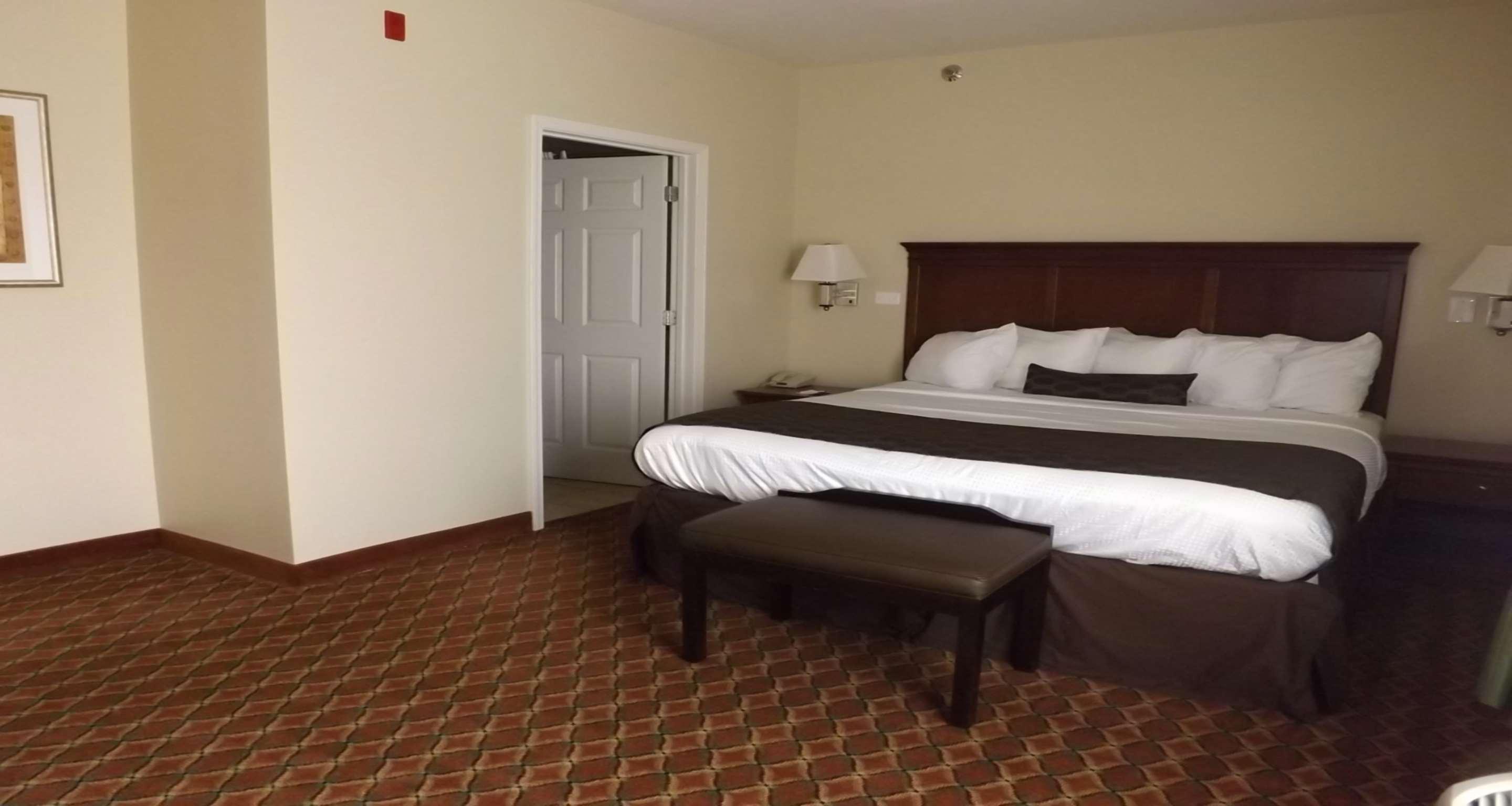 Best Western Plus Midamerica Hotel Mascoutah Eksteriør bilde